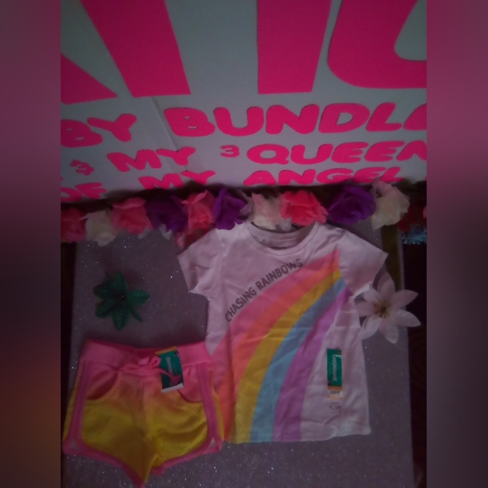 #3030👉🏼 CUTE COLORFUL TO PIECE SET "SIZE: 3 T" T-SHIRT & SHORTS